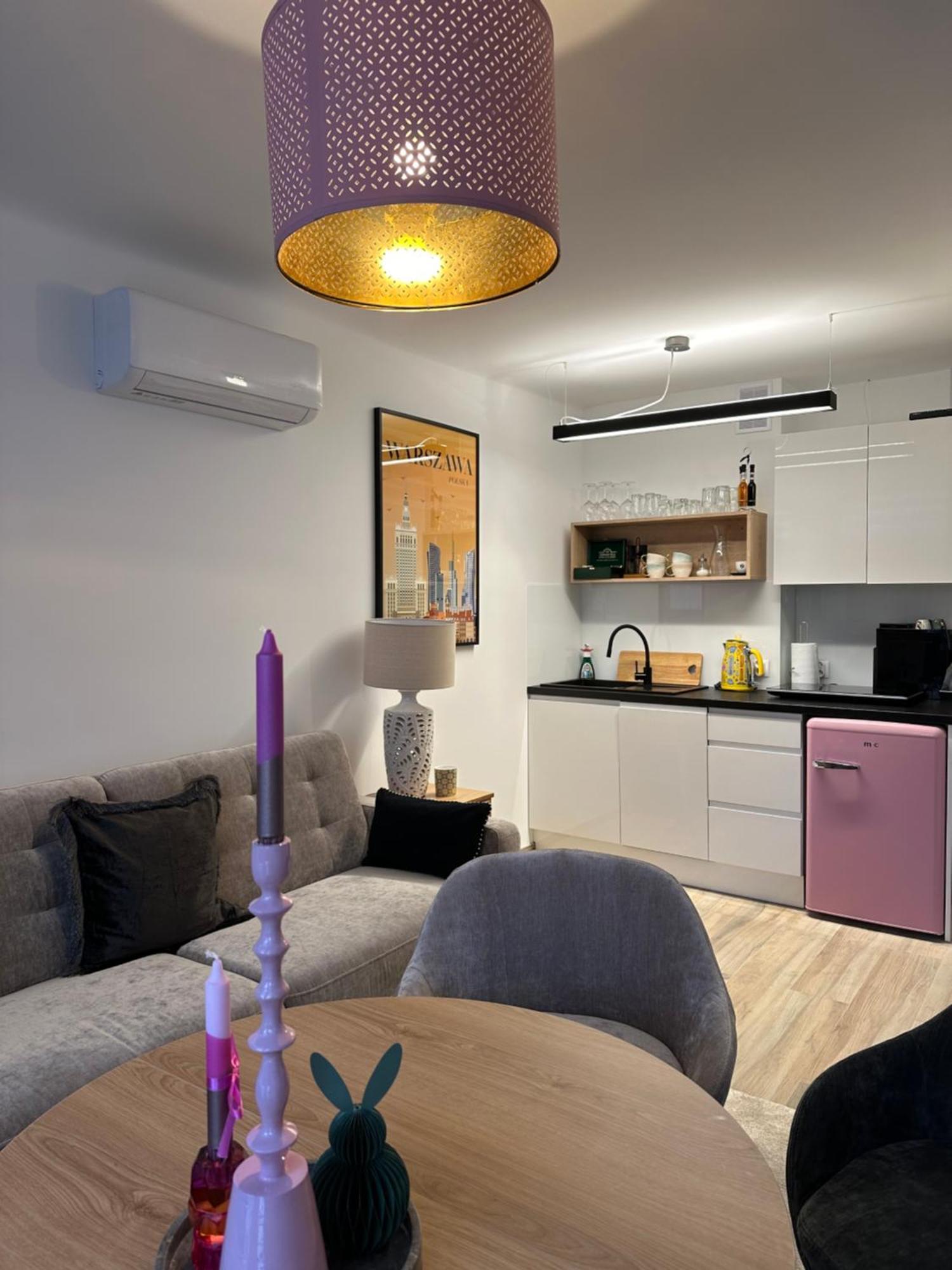 Centrum Warszawy Pereca Apartment Warschau