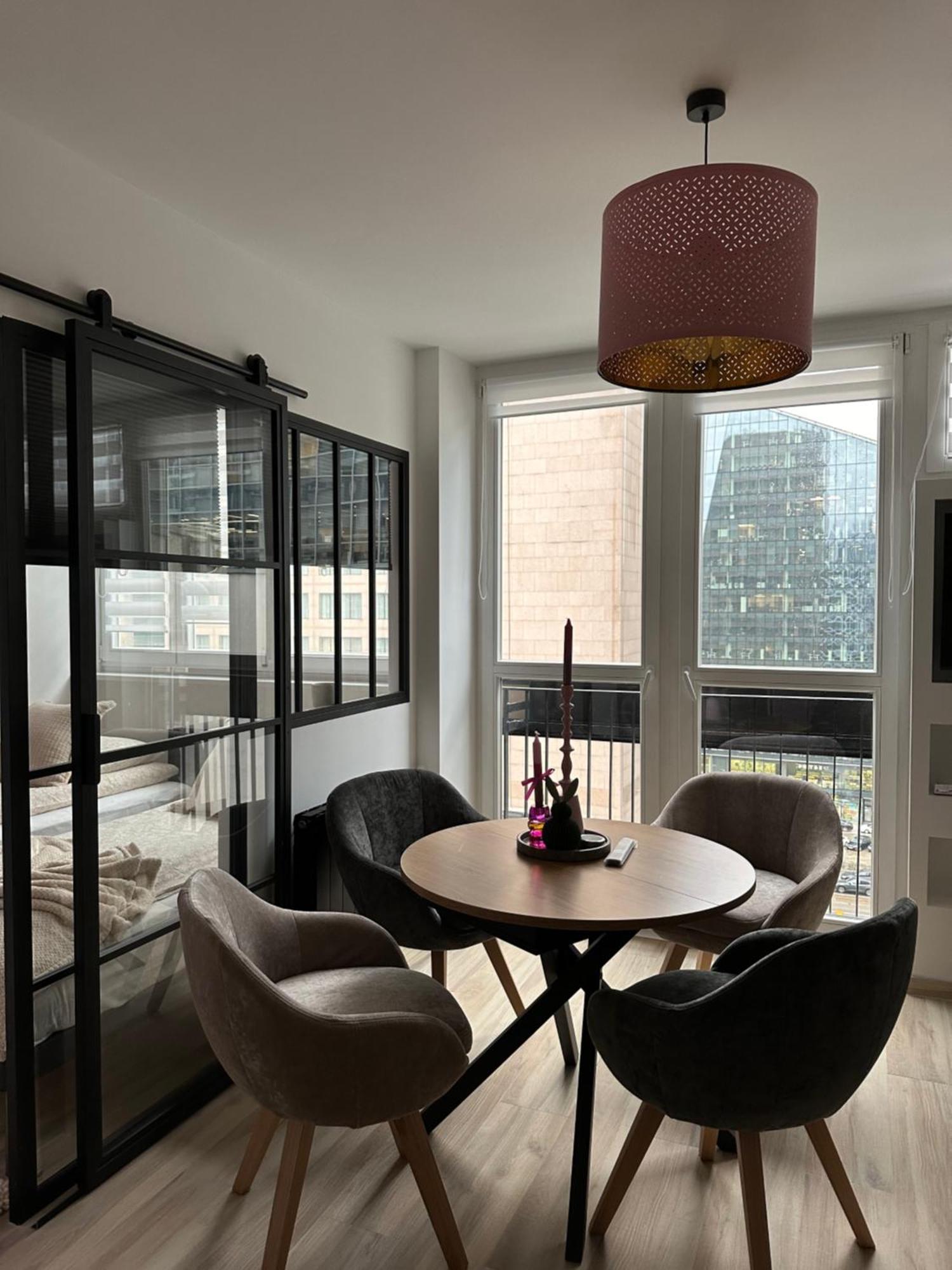 Apartment Centrum Warszawy Pereca Warschau